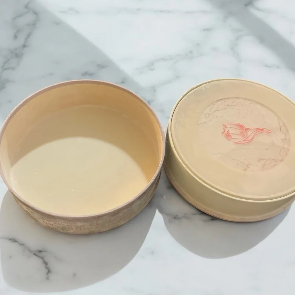 Unopened Vintage 50’s Harriet Hubbard Ayer Face Powder - Picture 2 of 9